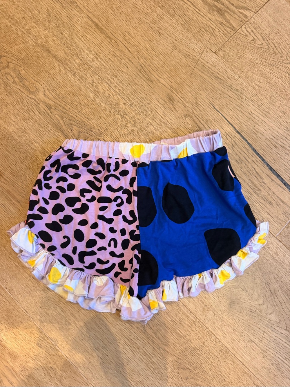 Girls' WAUW CAPOW Two-Tone Ruffle Hem Shorts - Pink & Blue